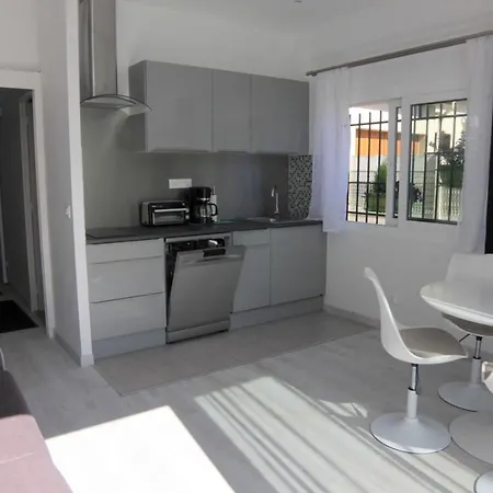 Holiday home Maison Hotes Pres De Disneyland Paris Lagny-sur-Marne
